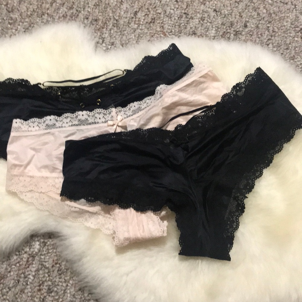 Victoria secret very sexy cheeky! Size large